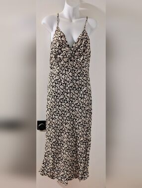 Abercrombie & Fitch Black Midi Slip Dress with White Floral Print - Medium